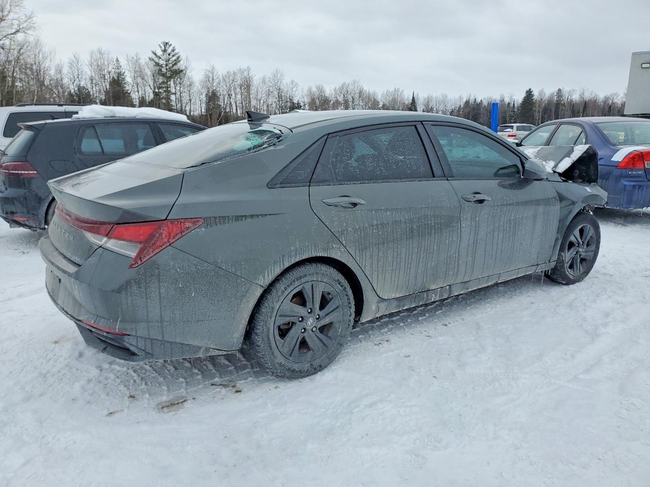 2023 Hyundai Elantra Sel - Фото 3