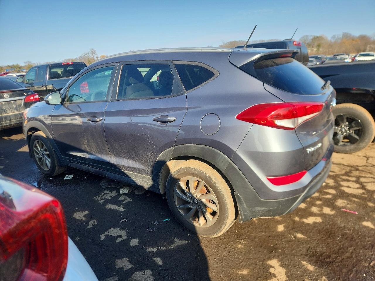 2016 Hyundai Tucson Limited - Фото 2