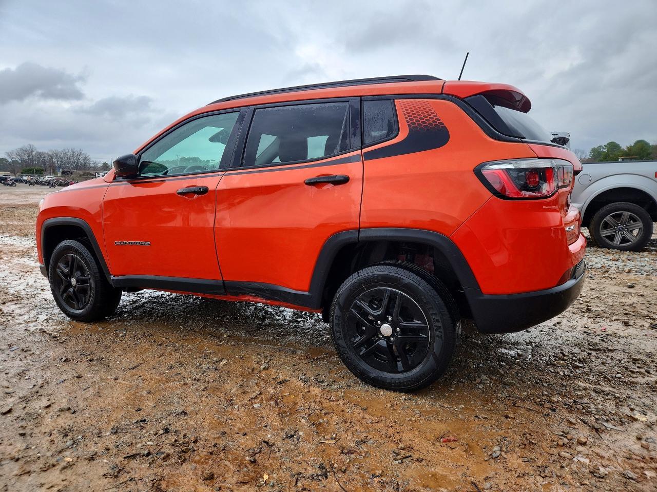 2018 Jeep Compass Sport - Фото 2