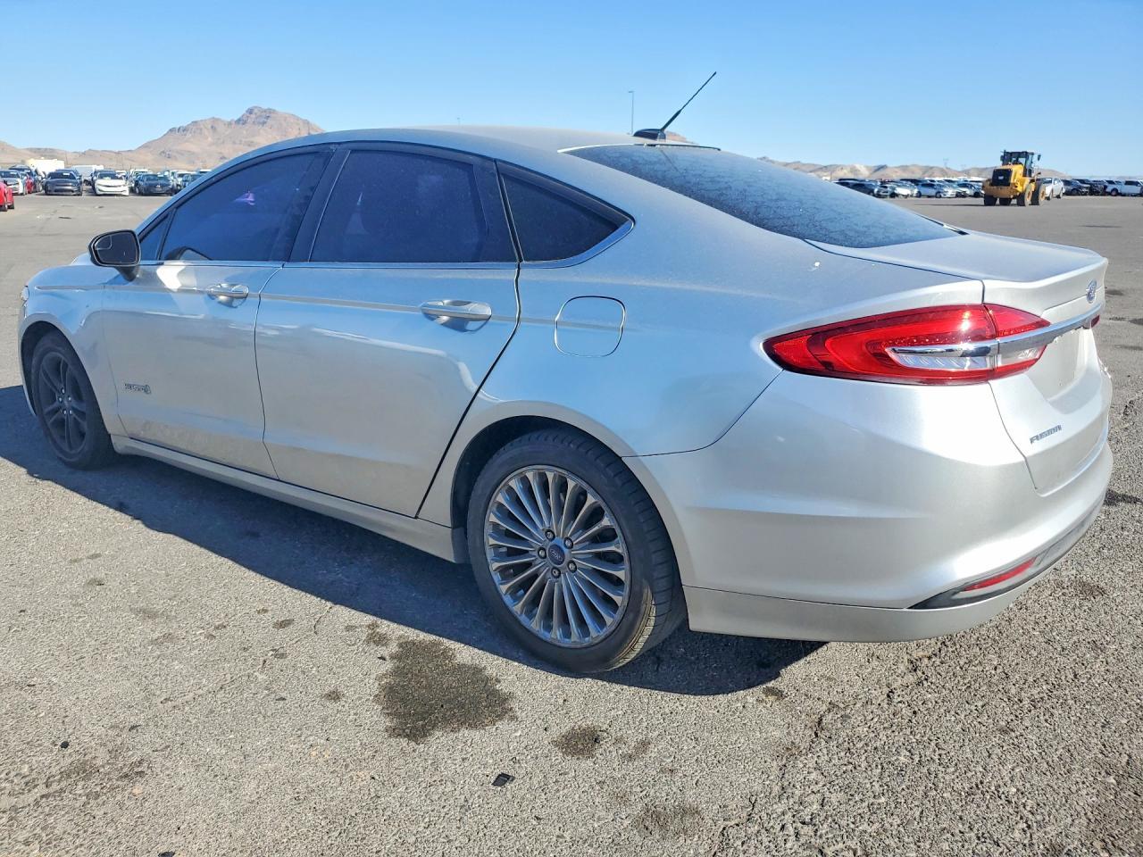 2018 Ford Fusion S Hybrid - Фото 2