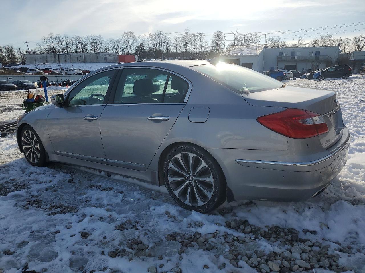 2013 Hyundai Genesis 5.0L - Фото 2