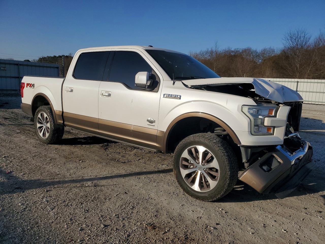2015 Ford F150 Supercrew - Фото 4