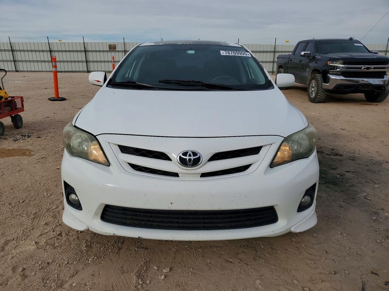 2013 Toyota Corolla - Фото 5