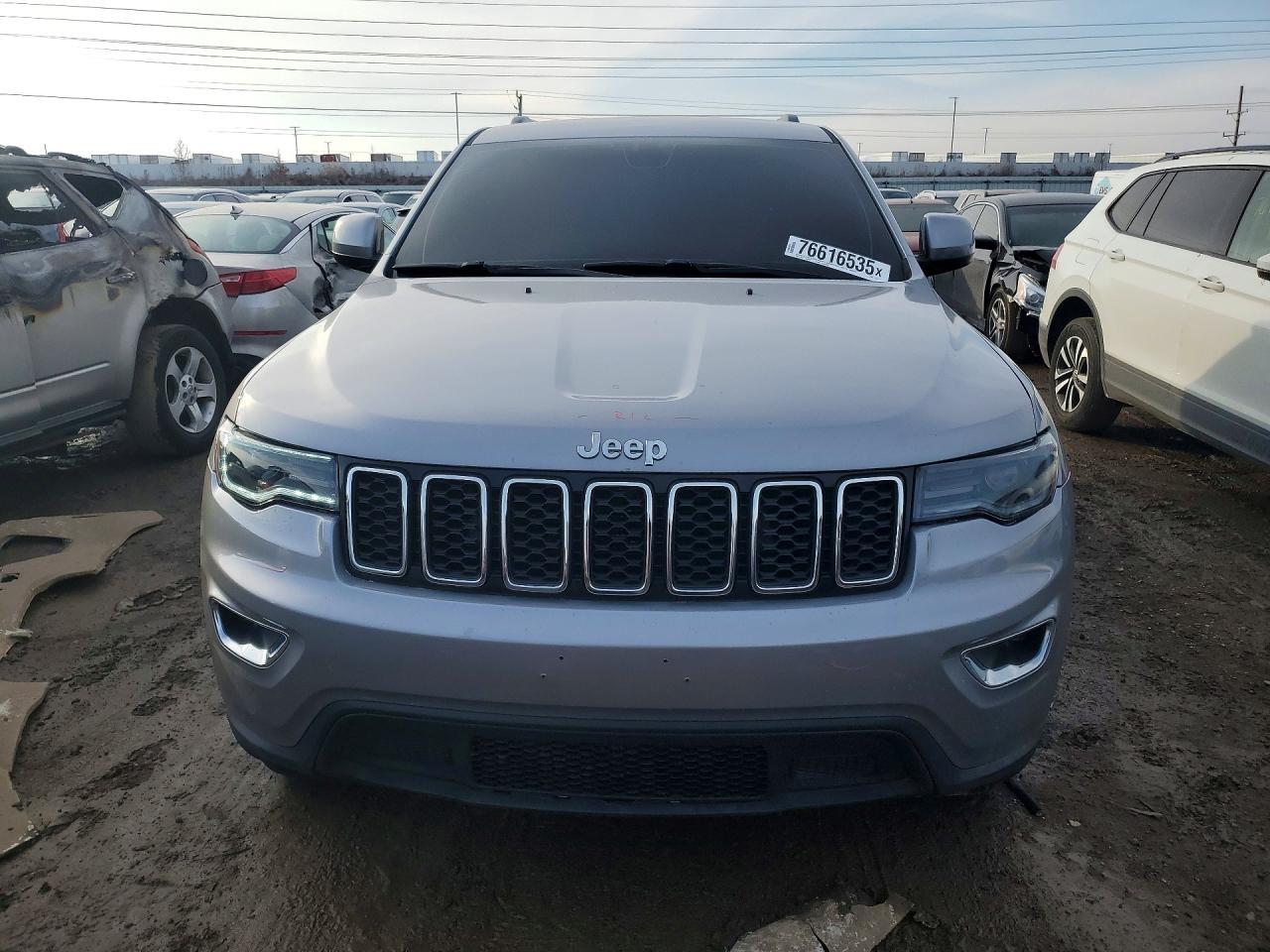 2018 Jeep Grand Cherokee Laredo - Фото 5