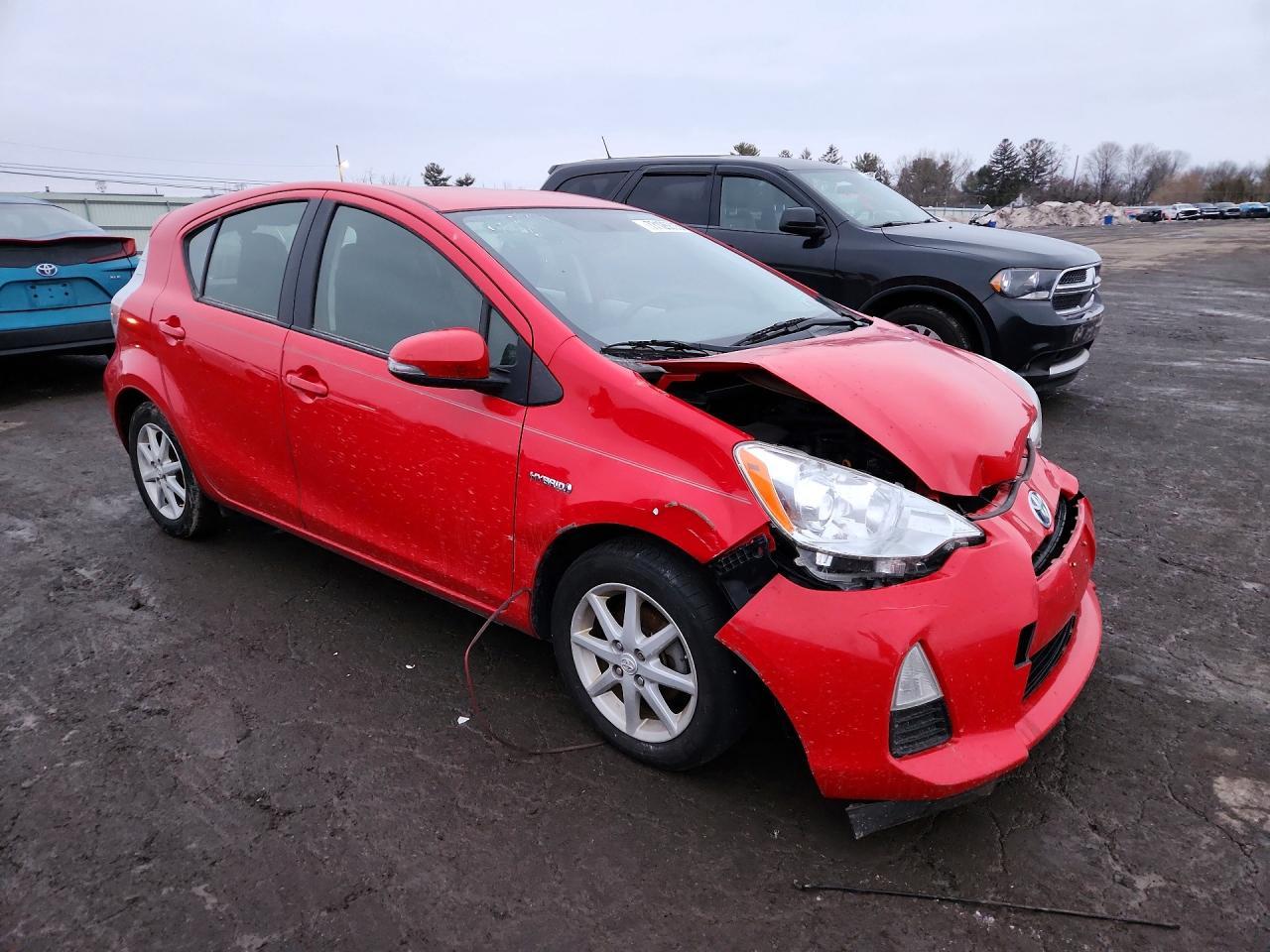 2014 Toyota Prius C Three - Фото 4