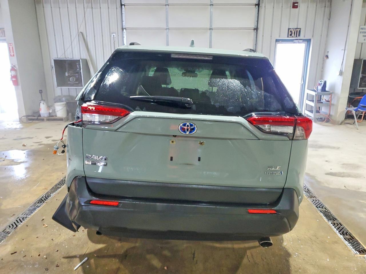 2021 Toyota Rav4 Xle - Image 6