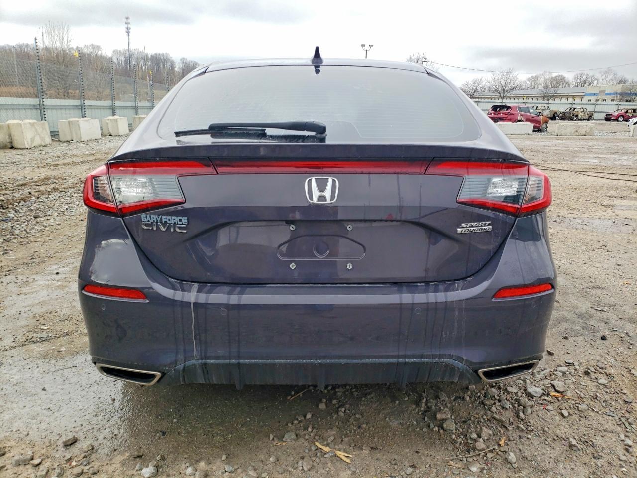 2024 Honda Civic Sport Touring - Image 6