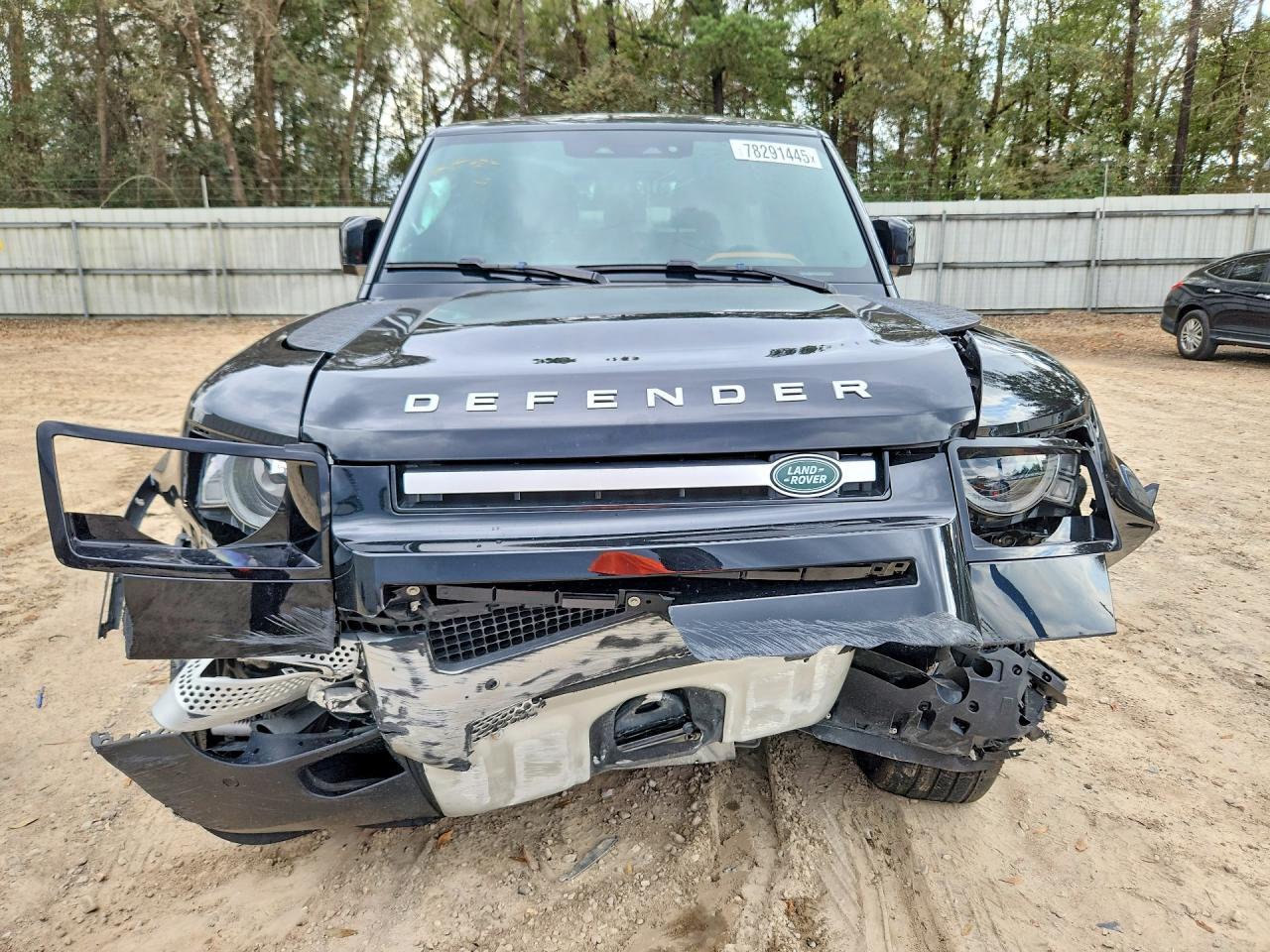 2024 Land Rover Defender 90 S - Image 5