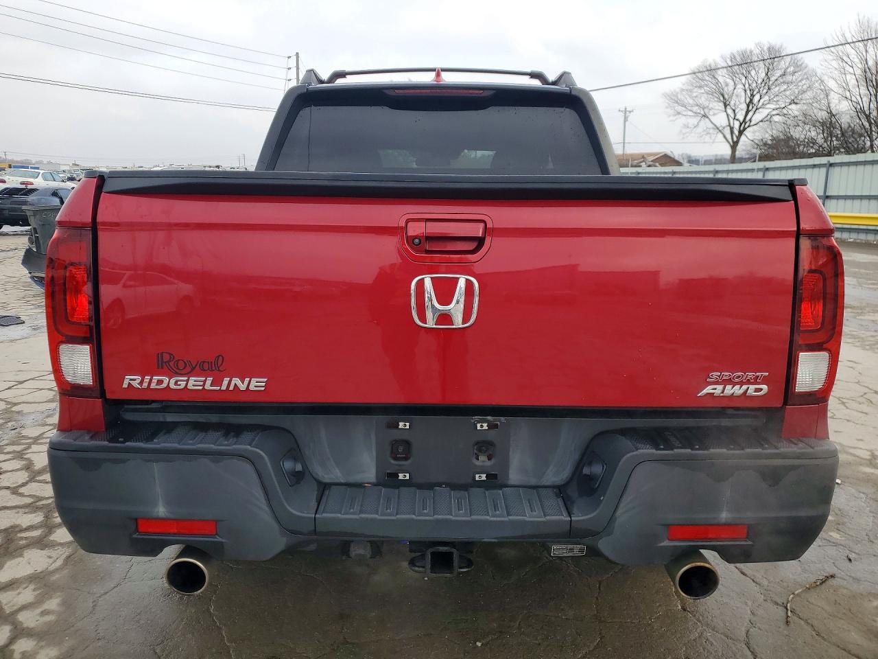 2021 Honda Ridgeline Sport - Image 6