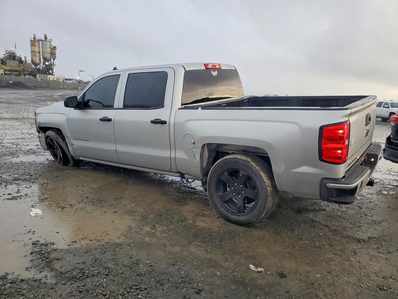 2018 Chevrolet Silverado C1500 Custom - Image 2