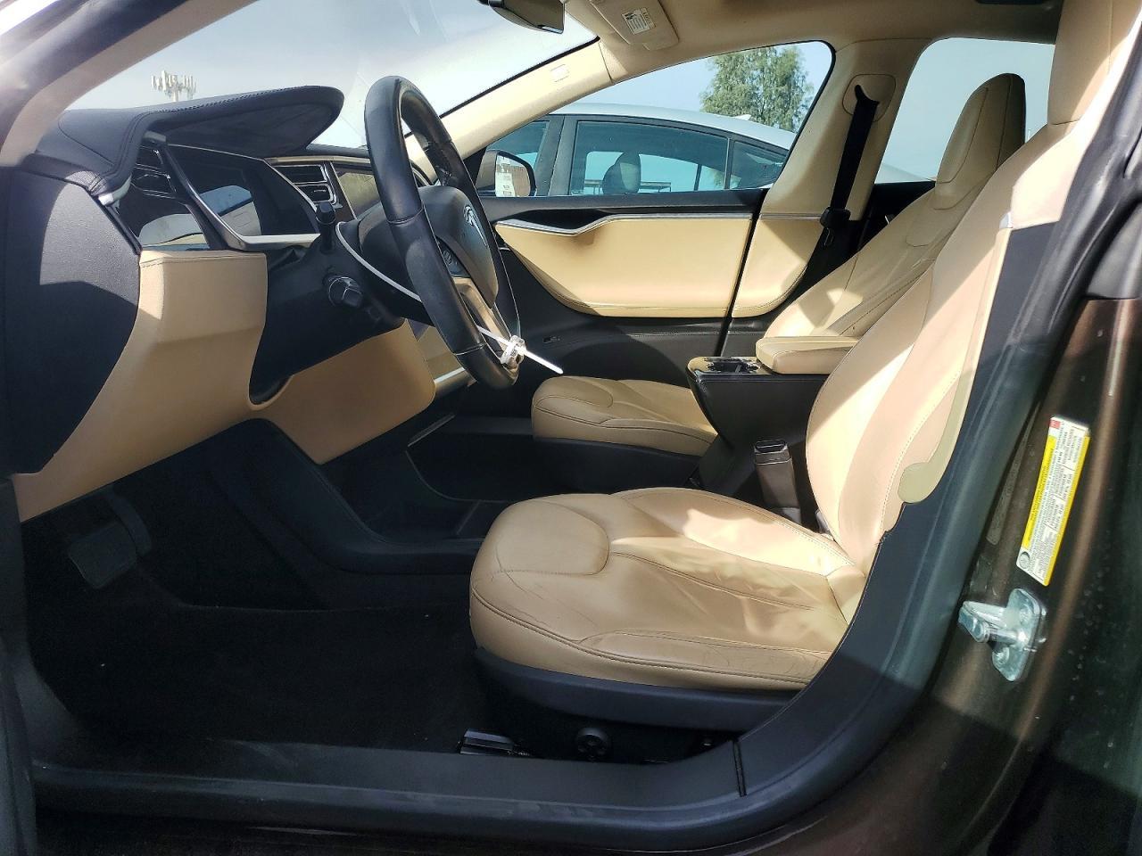 2013 Tesla Model S - Image 7