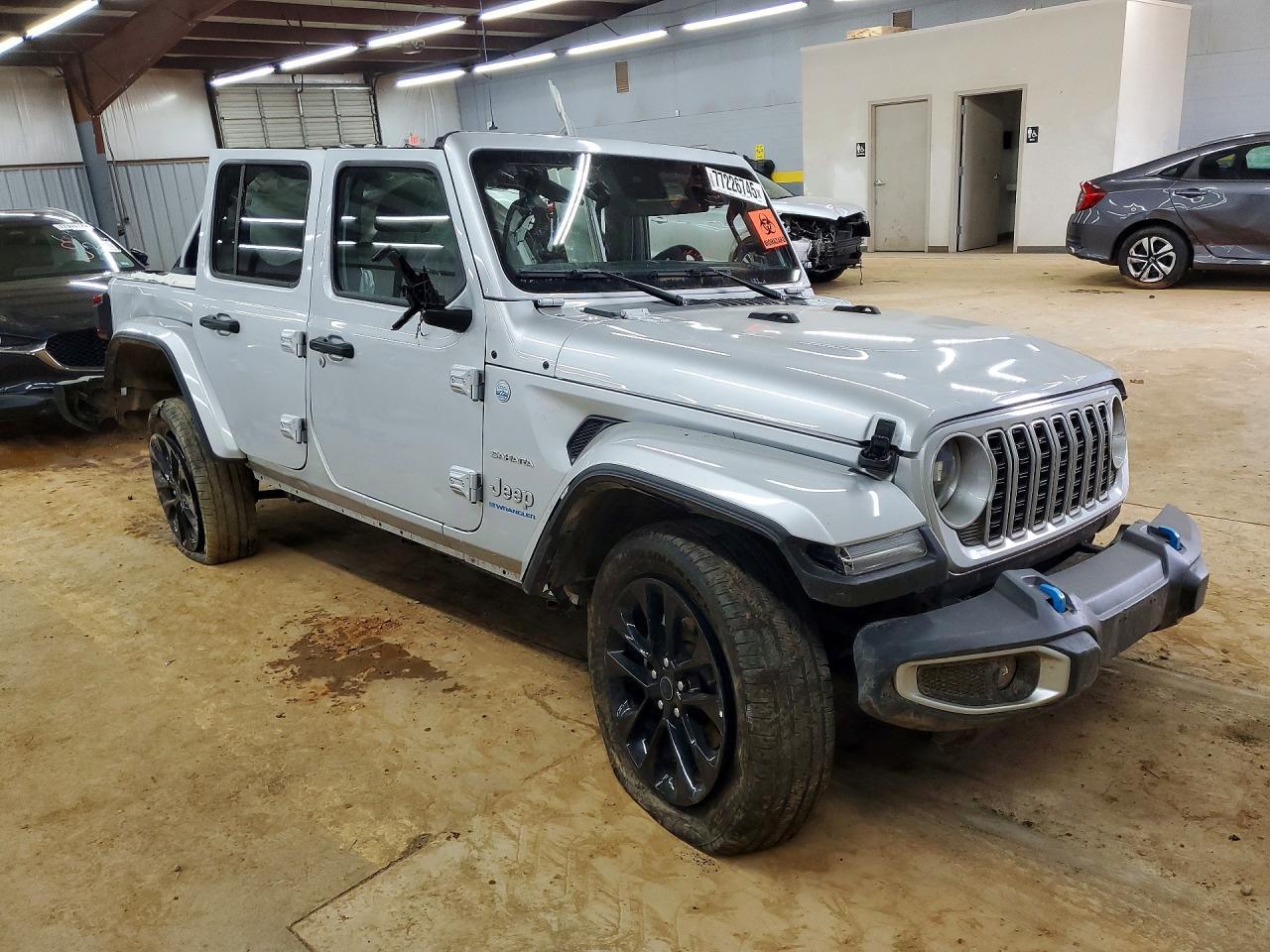 2024 Jeep Wrangler Sahara 4Xe - Image 4