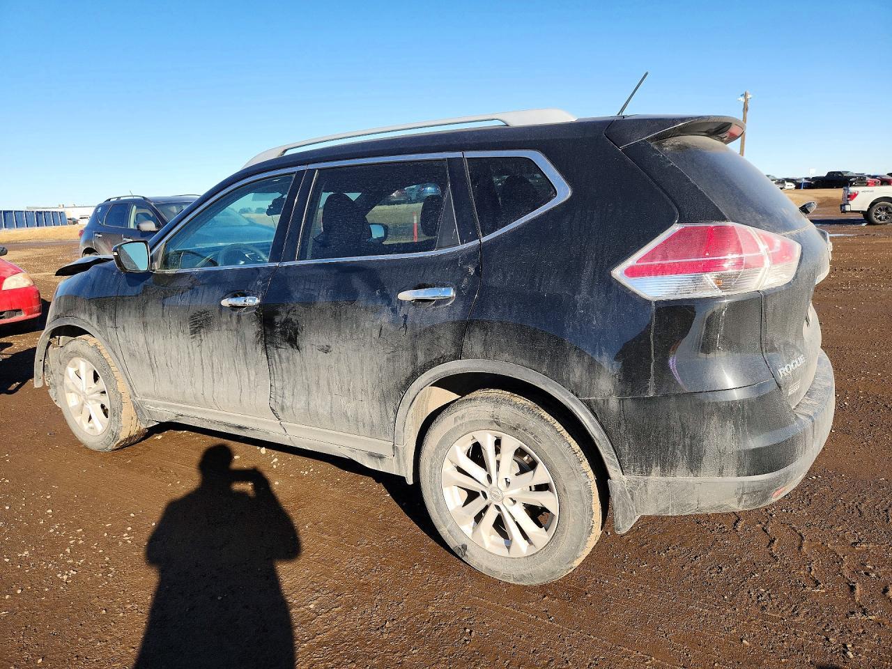 2016 Nissan Rogue S - Фото 2