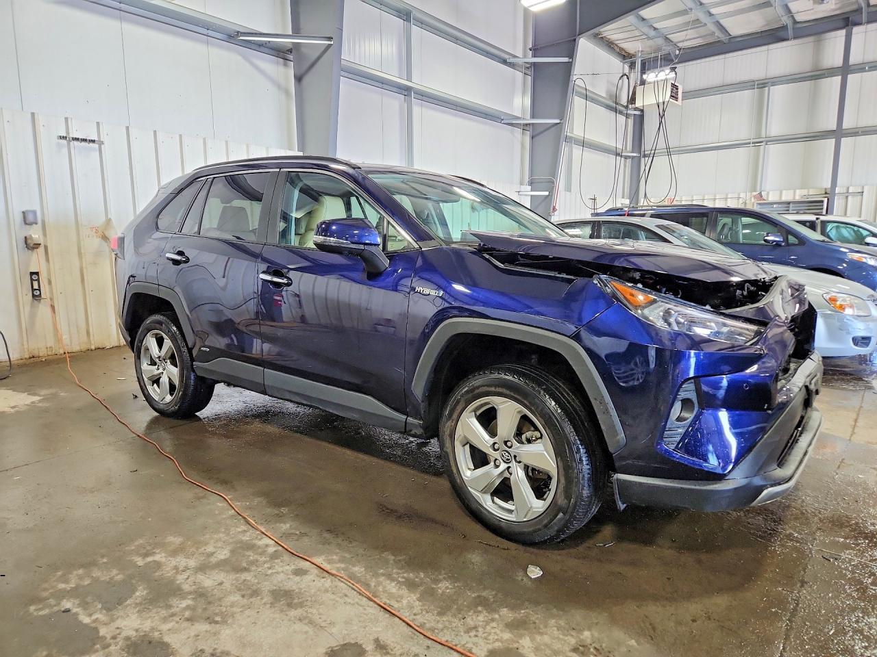 2021 Toyota Rav4 Hybrid Limited - Фото 4
