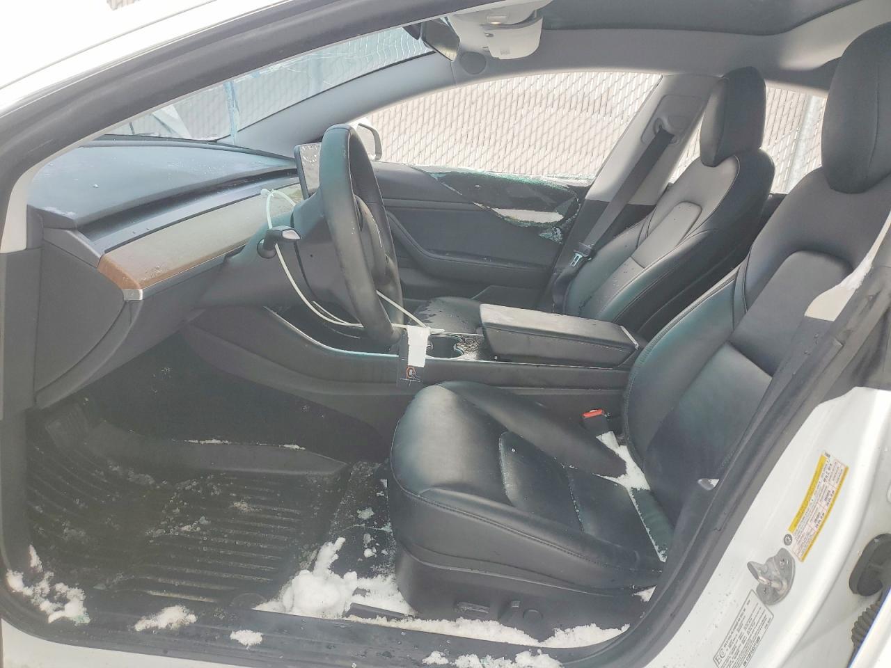 2020 Tesla Model 3 - Image 7