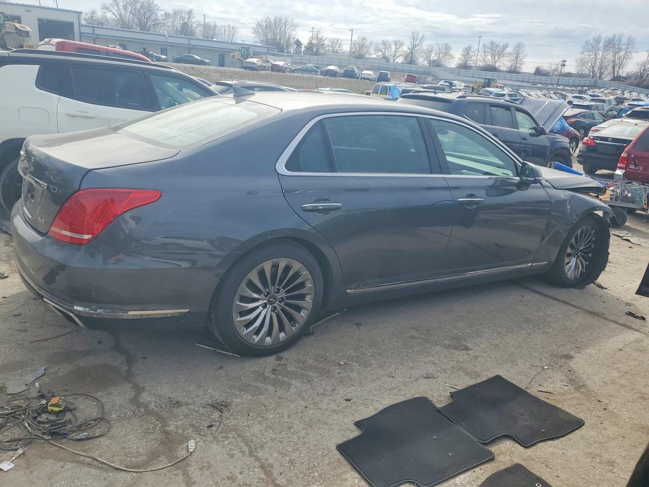 2019 Genesis G90 5.0 Ultimate - Фото 3