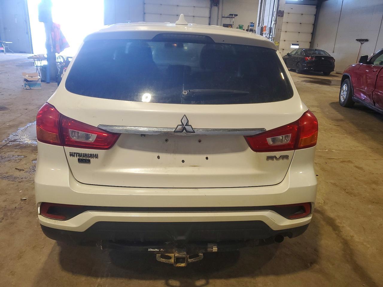2018 Mitsubishi Rvr Se - Image 6