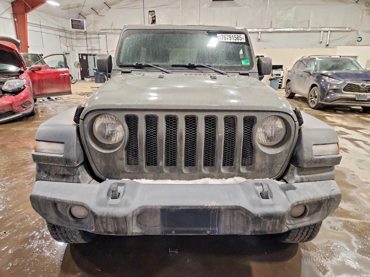 2018 Jeep Wrangler Unlimited Sport - Фото 5