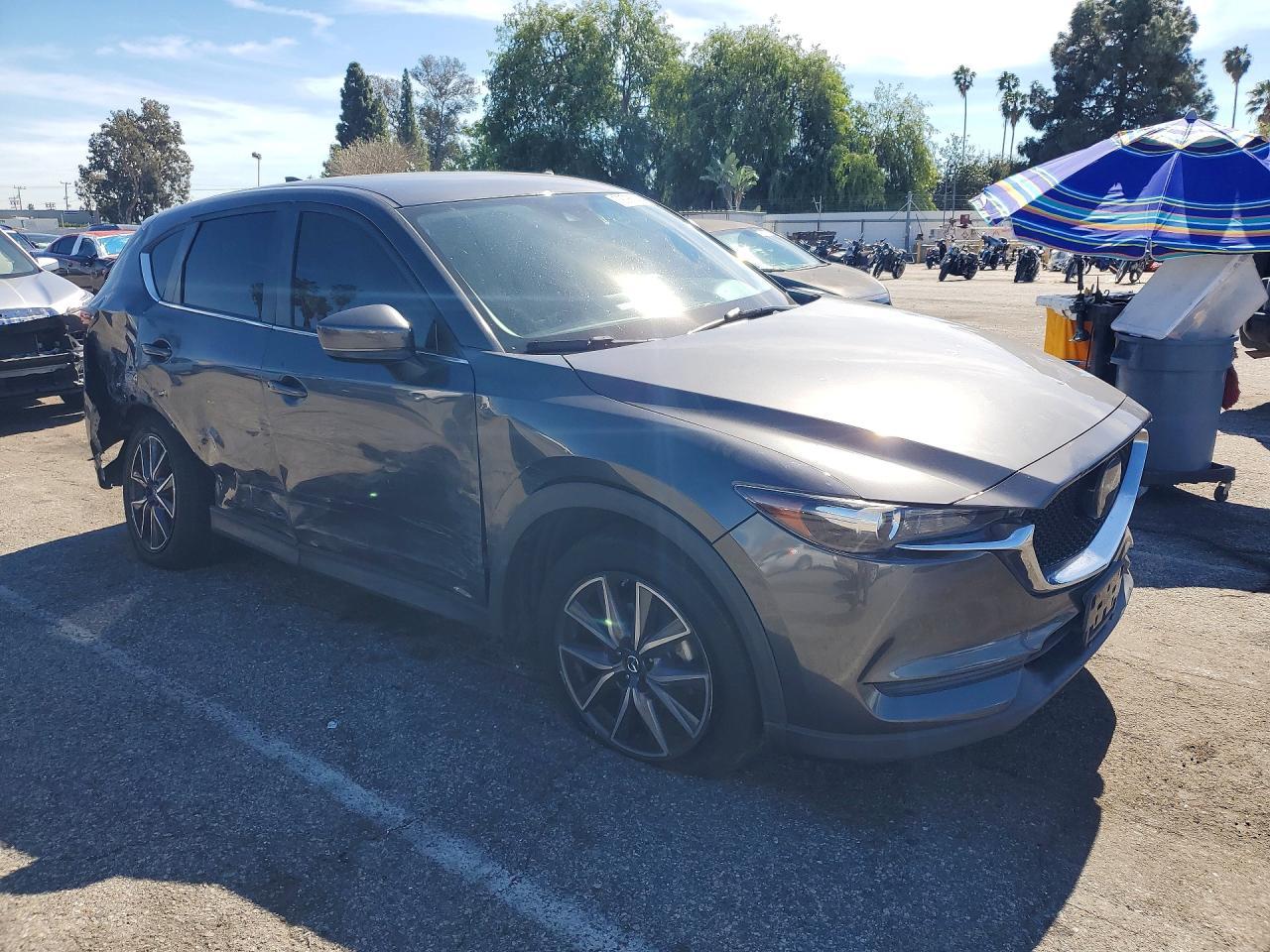 2018 Mazda Cx-5 Touring - Image 4