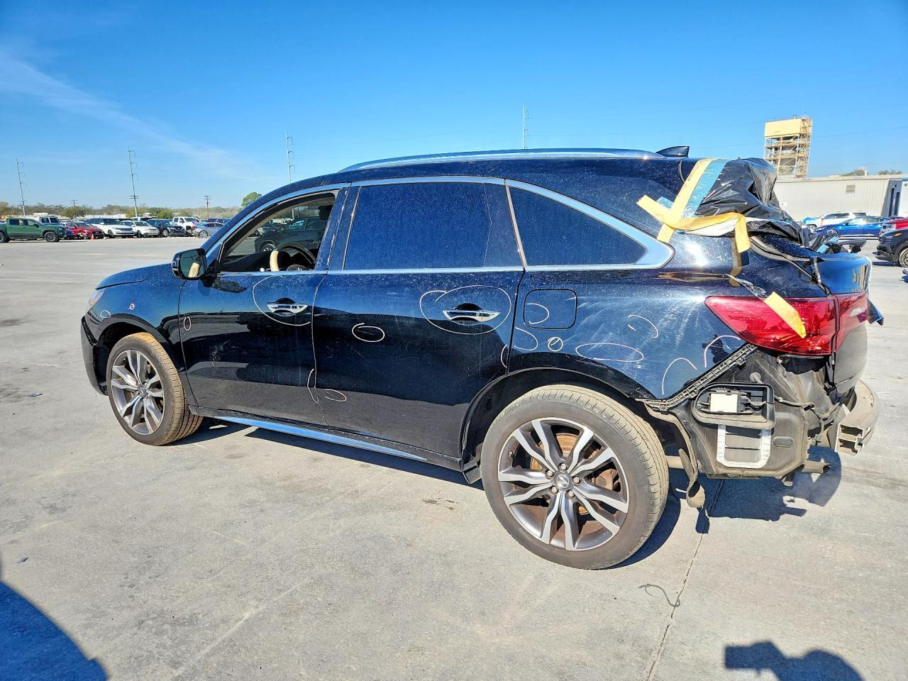 2019 Acura Mdx Advance - Image 2