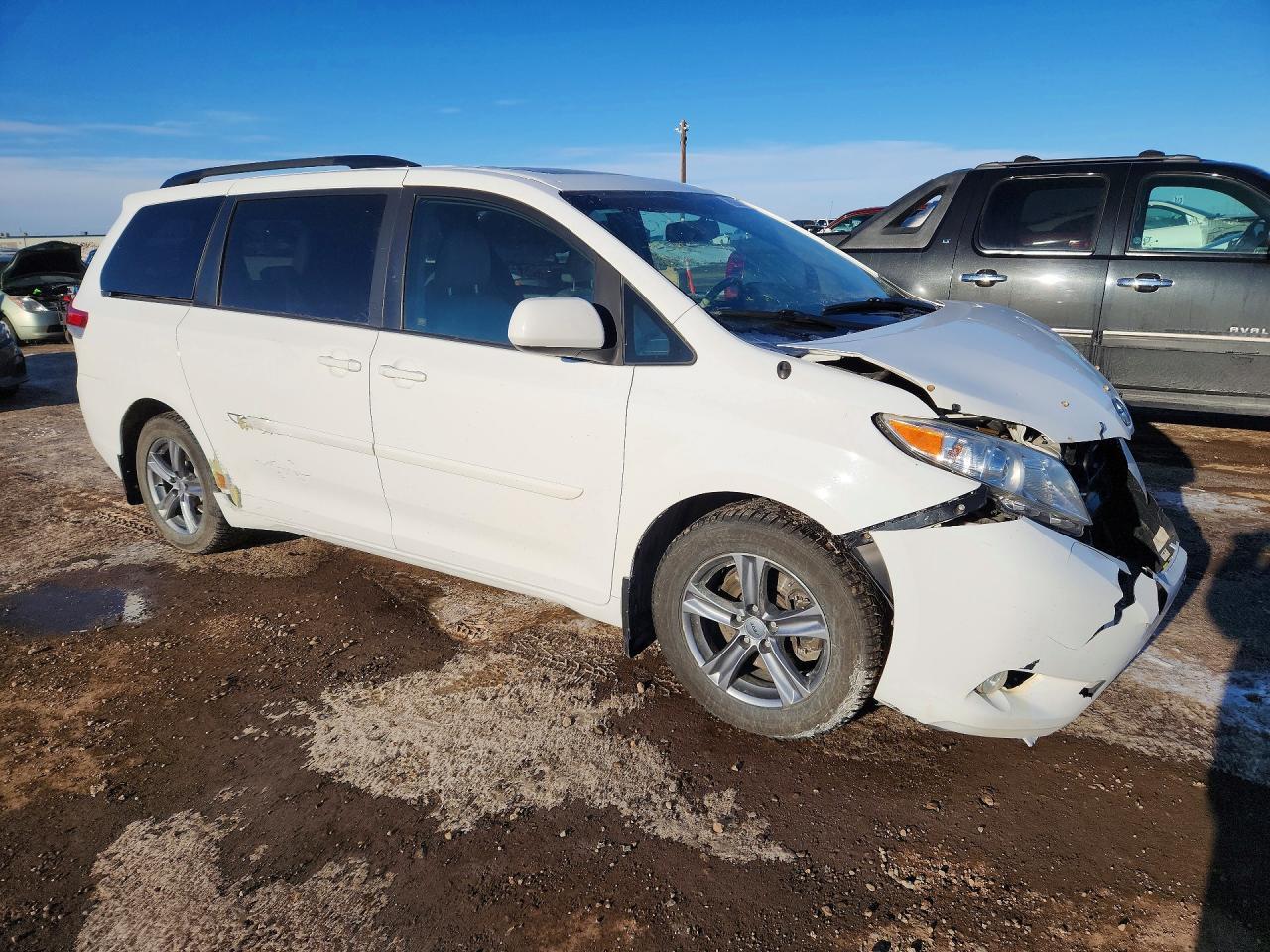2014 Toyota Sienna Xle - Фото 4
