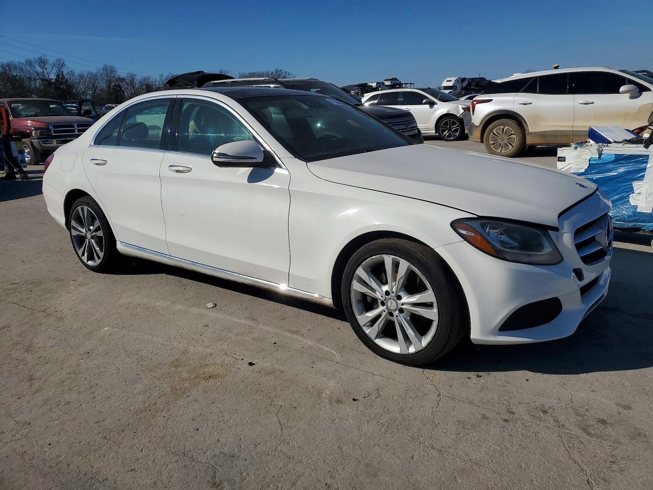 2017 Mercedes-Benz C 300 4Matic - Image 4