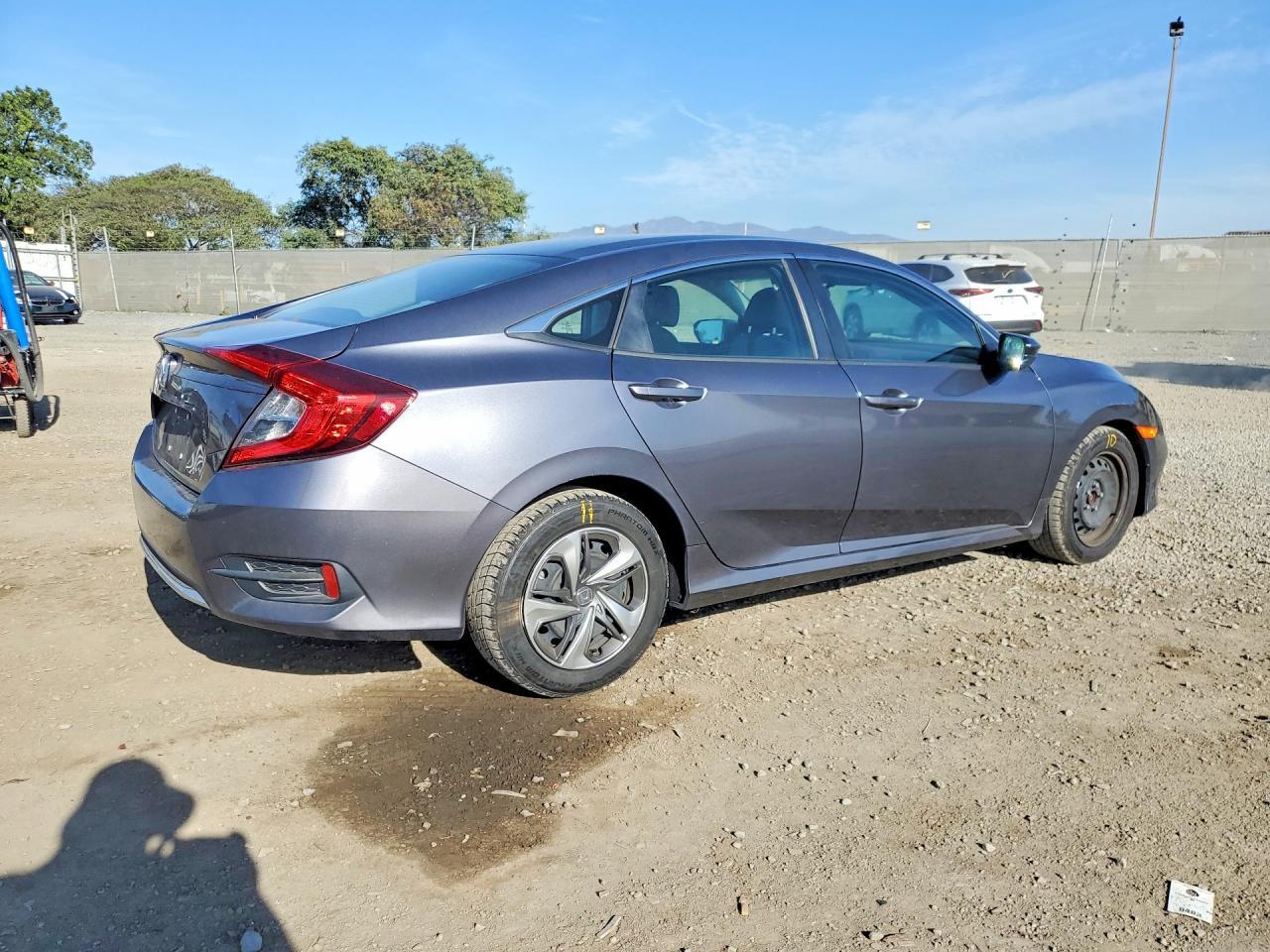 2020 Honda Civic Lx - Image 3