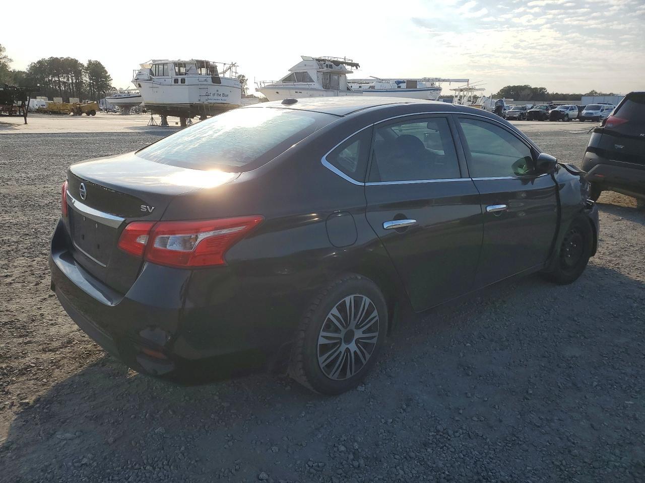 2016 Niss Sentra S - Фото 3