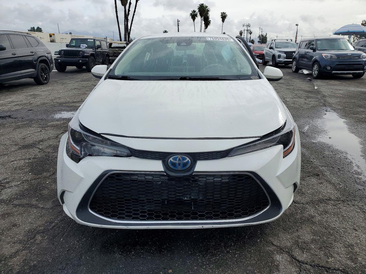 2021 Toyota Corolla Hybrid Le - Фото 5