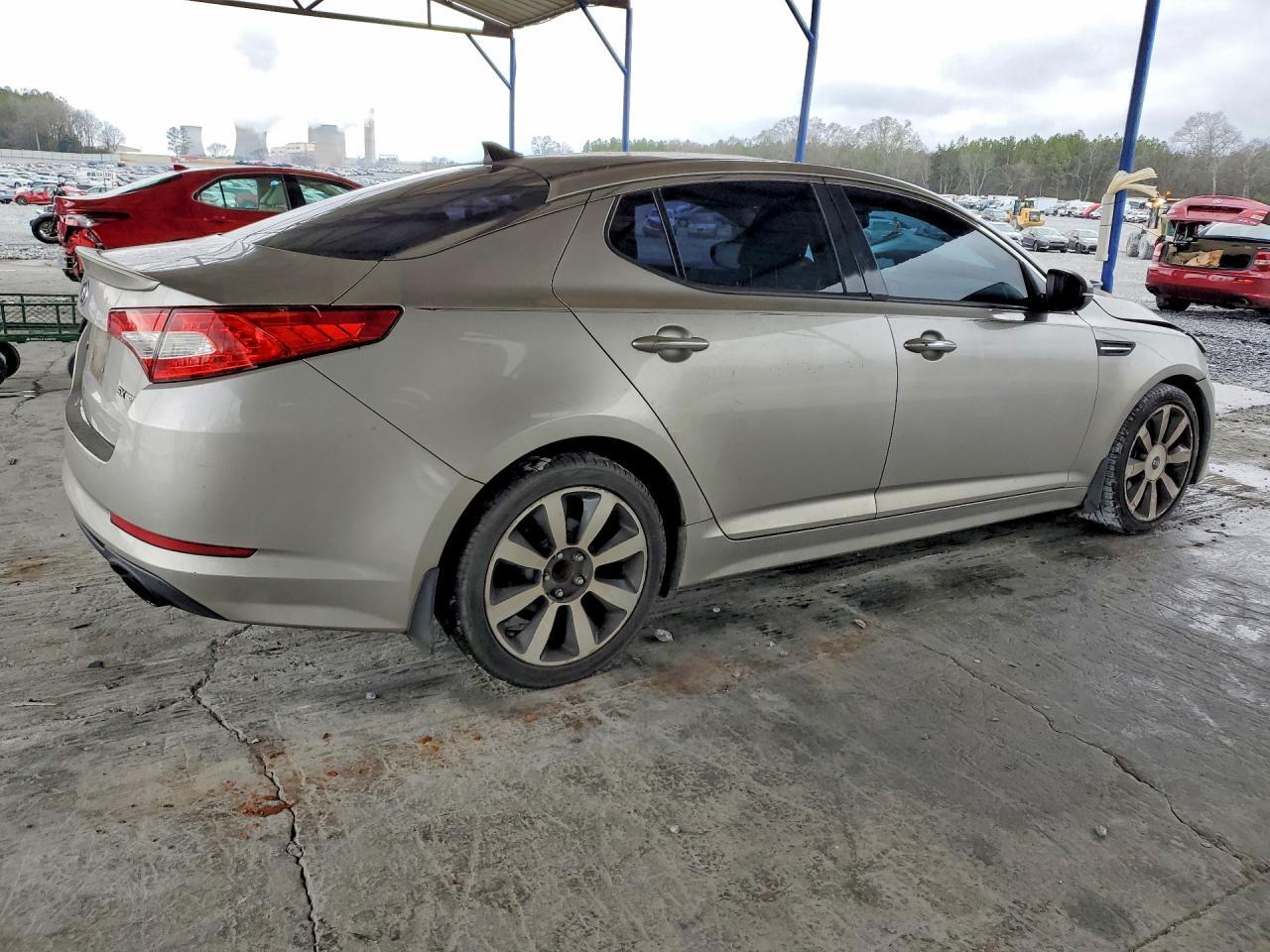 2013 Kia Optima Sx - Image 3