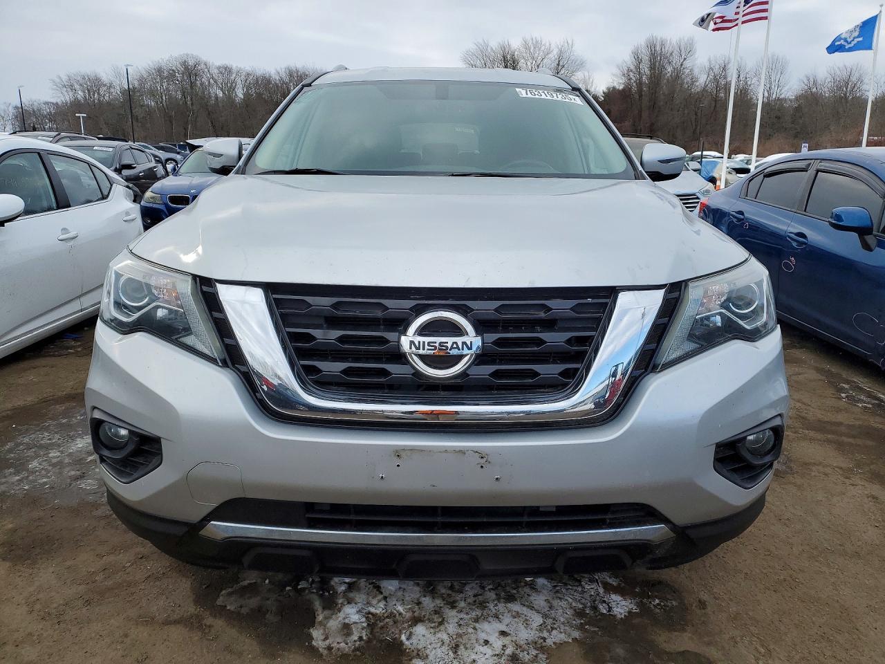 2019 Nissan Pathfinder S - Фото 5