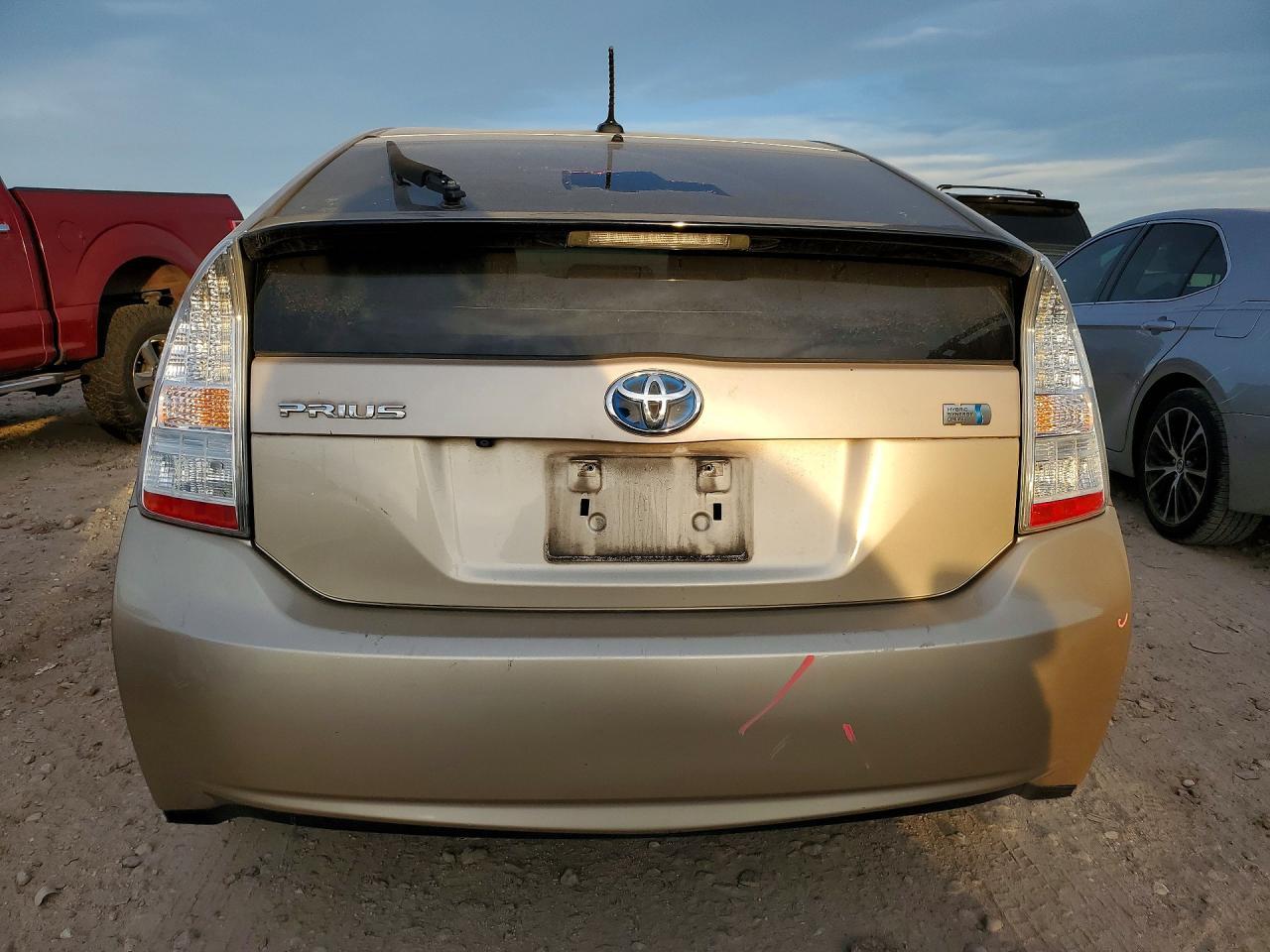 2010 Toyota Prius - Фото 6