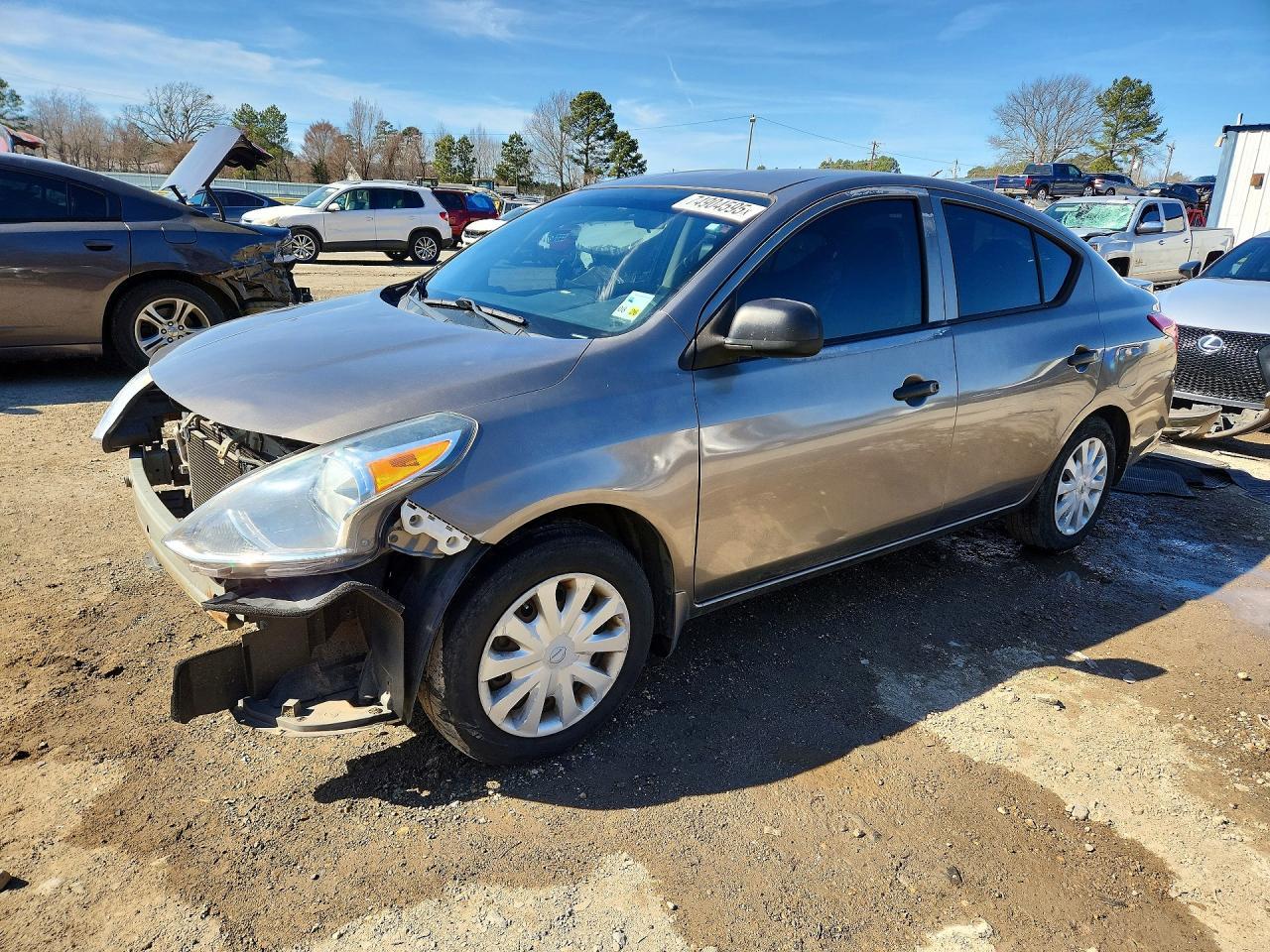 2015 Nissan Versa 1.6 S Plus