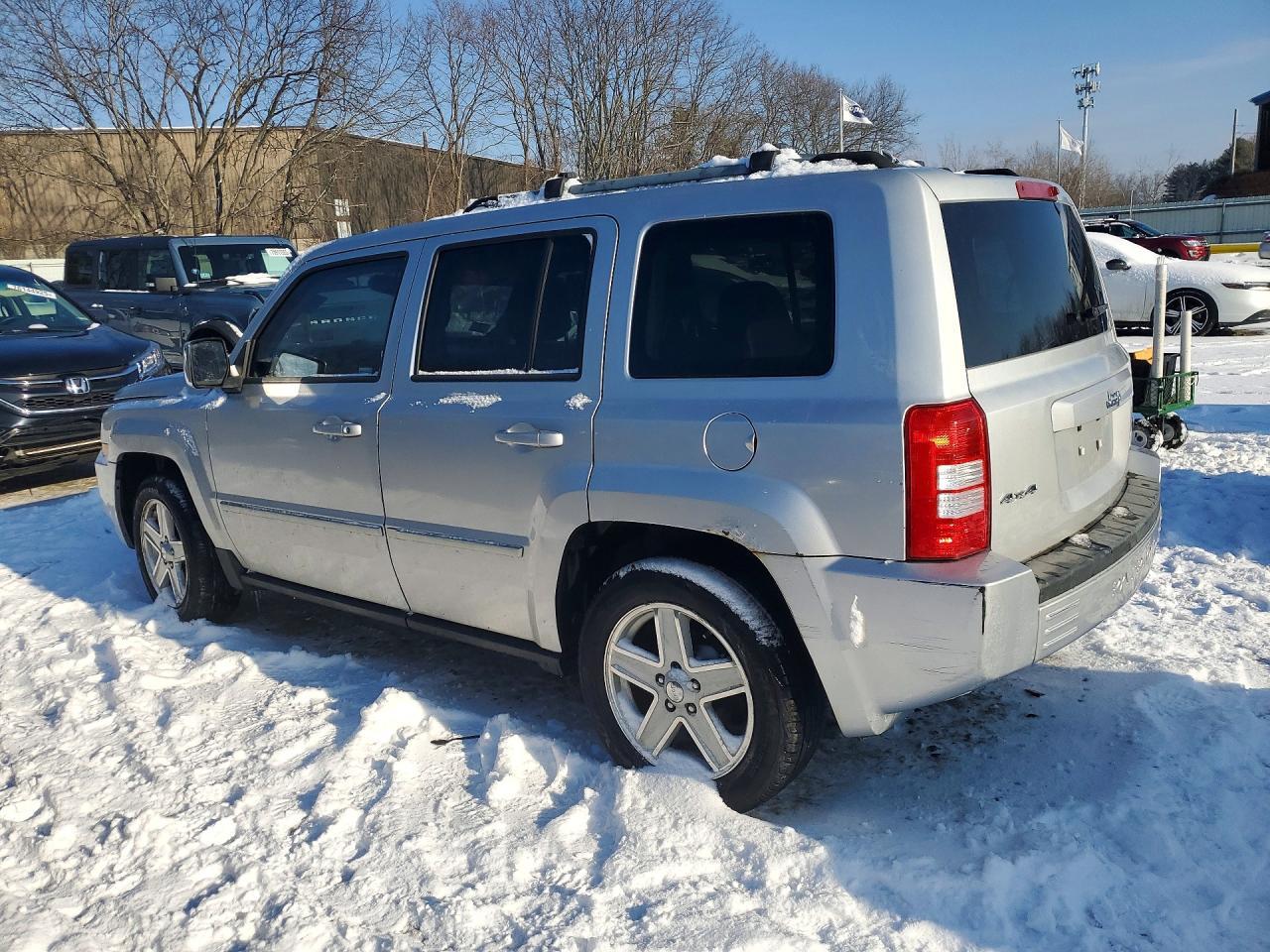 2010 Jeep Patriot Limited - Фото 2