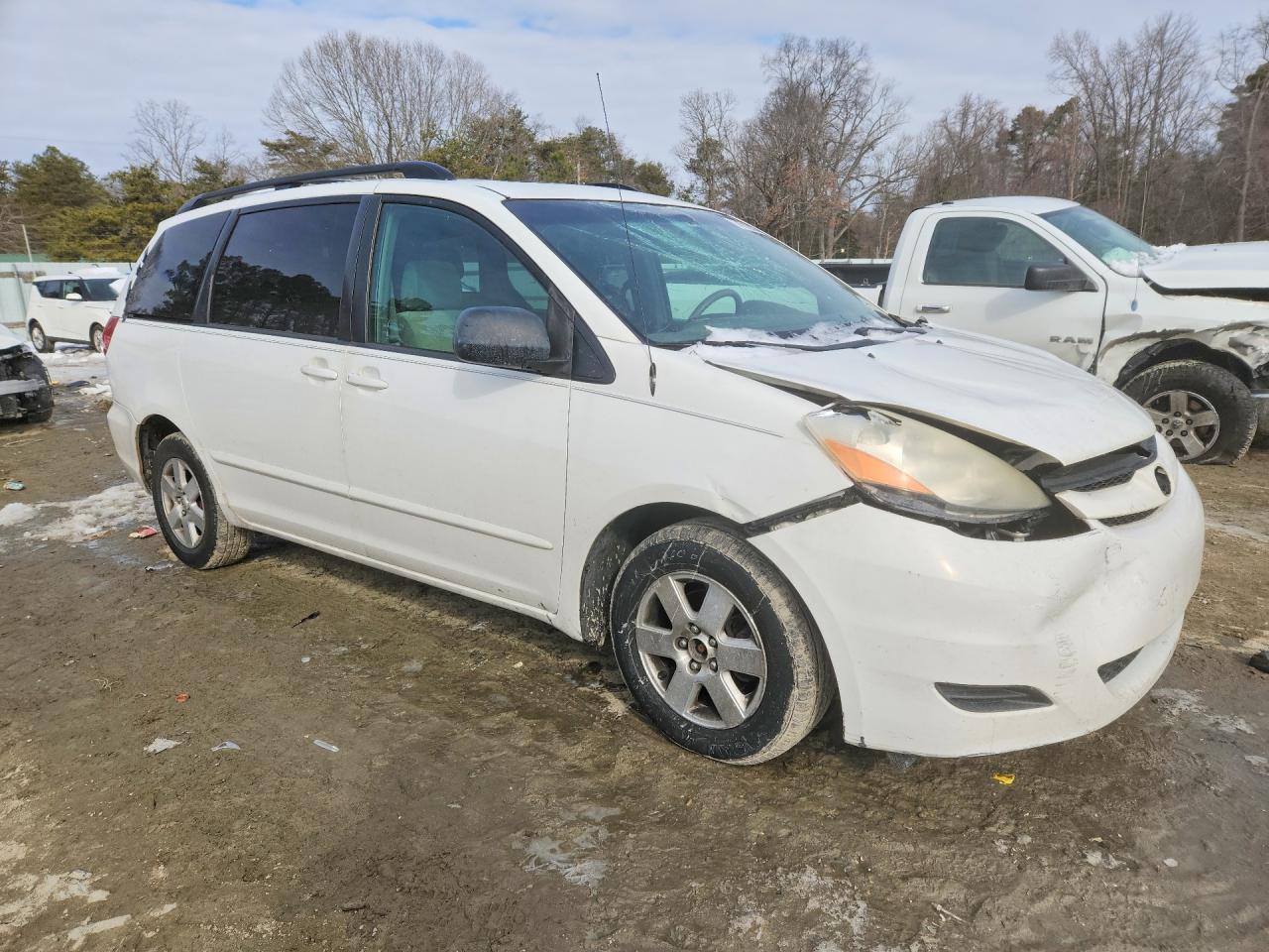 2008 Toyota Sienna Ce - Фото 4