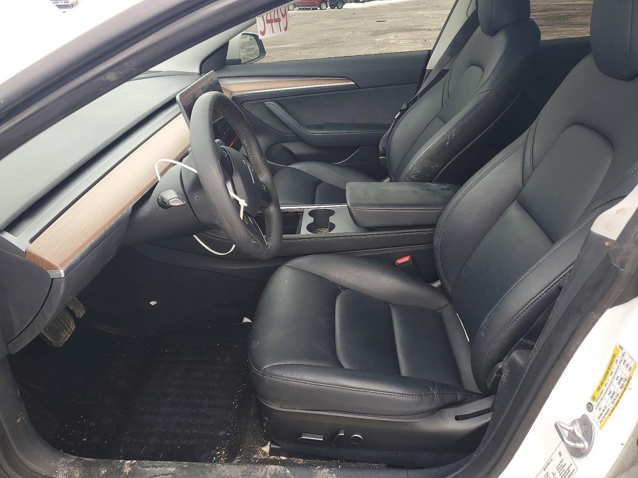 2023 Tesla Model 3 - Фото 7