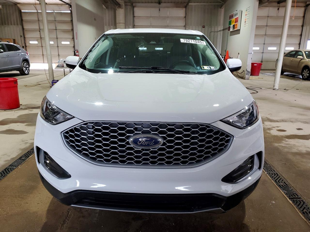 2023 Ford Edge Sel - Фото 5