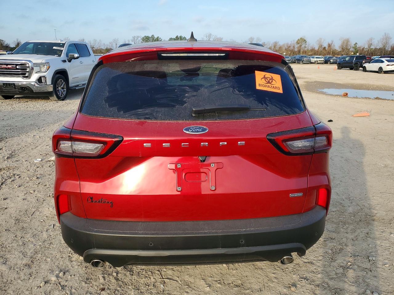 2025 Ford Escape St Line - Image 6