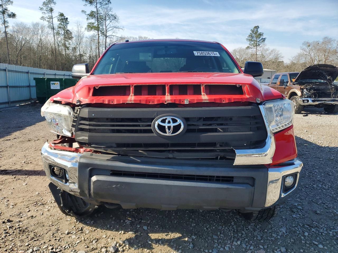 2016 Toyota Tundra Crewmax Sr5 - Image 5