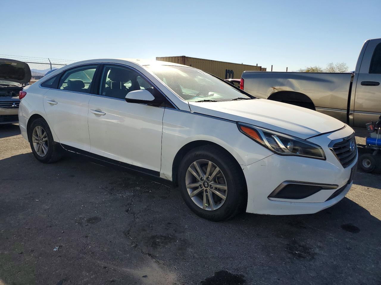 2016 Hyundai Sonata Se - Image 4