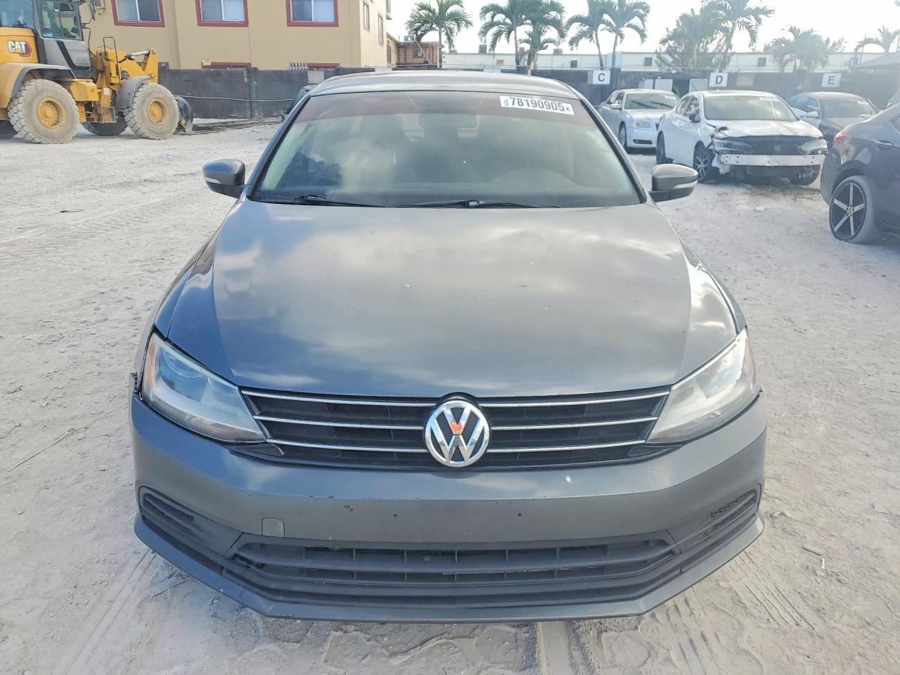 2015 Volkswagen Jetta Base - Image 5