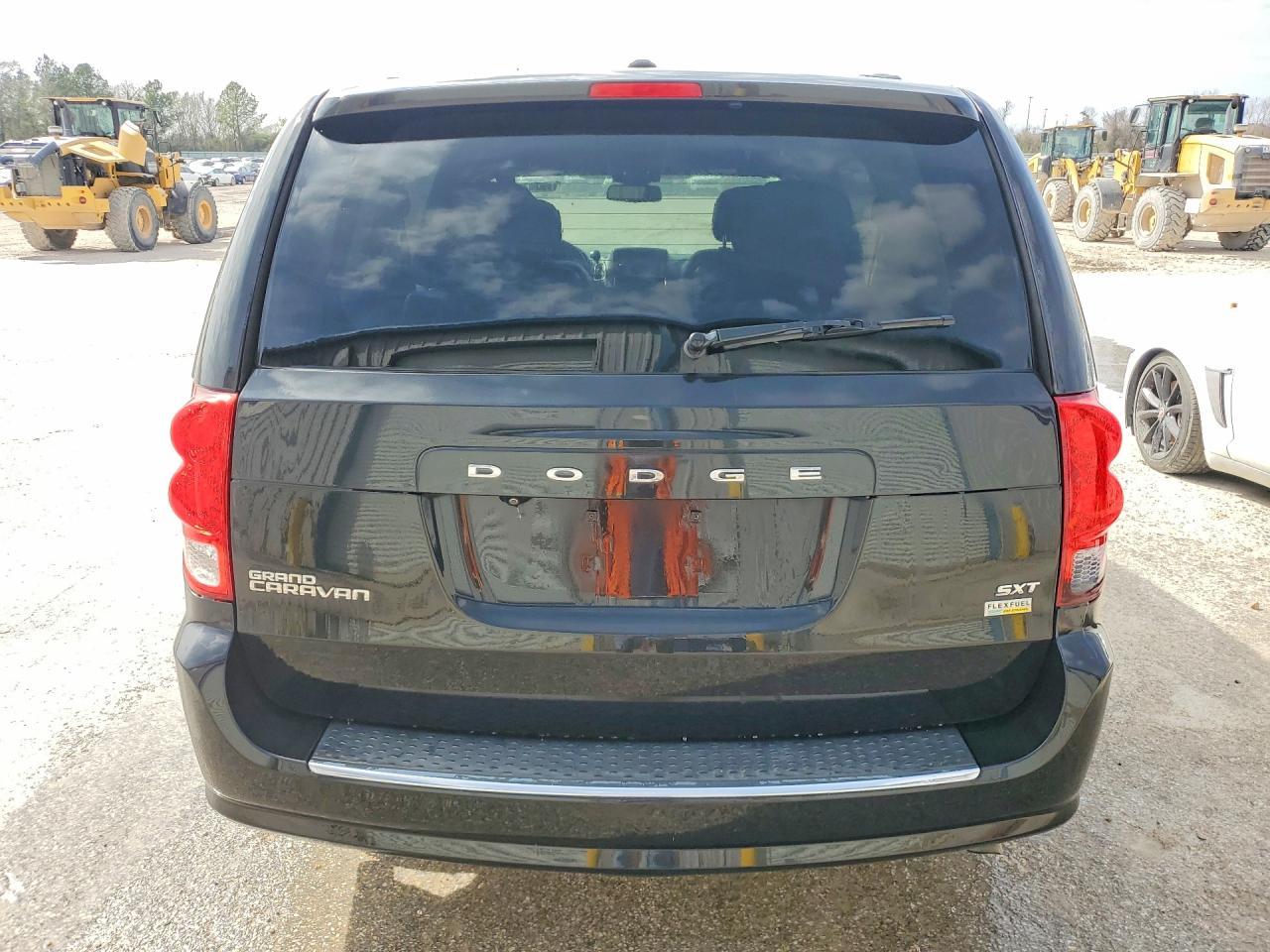 2019 Dodge Grand Caravan Sxt - Image 6