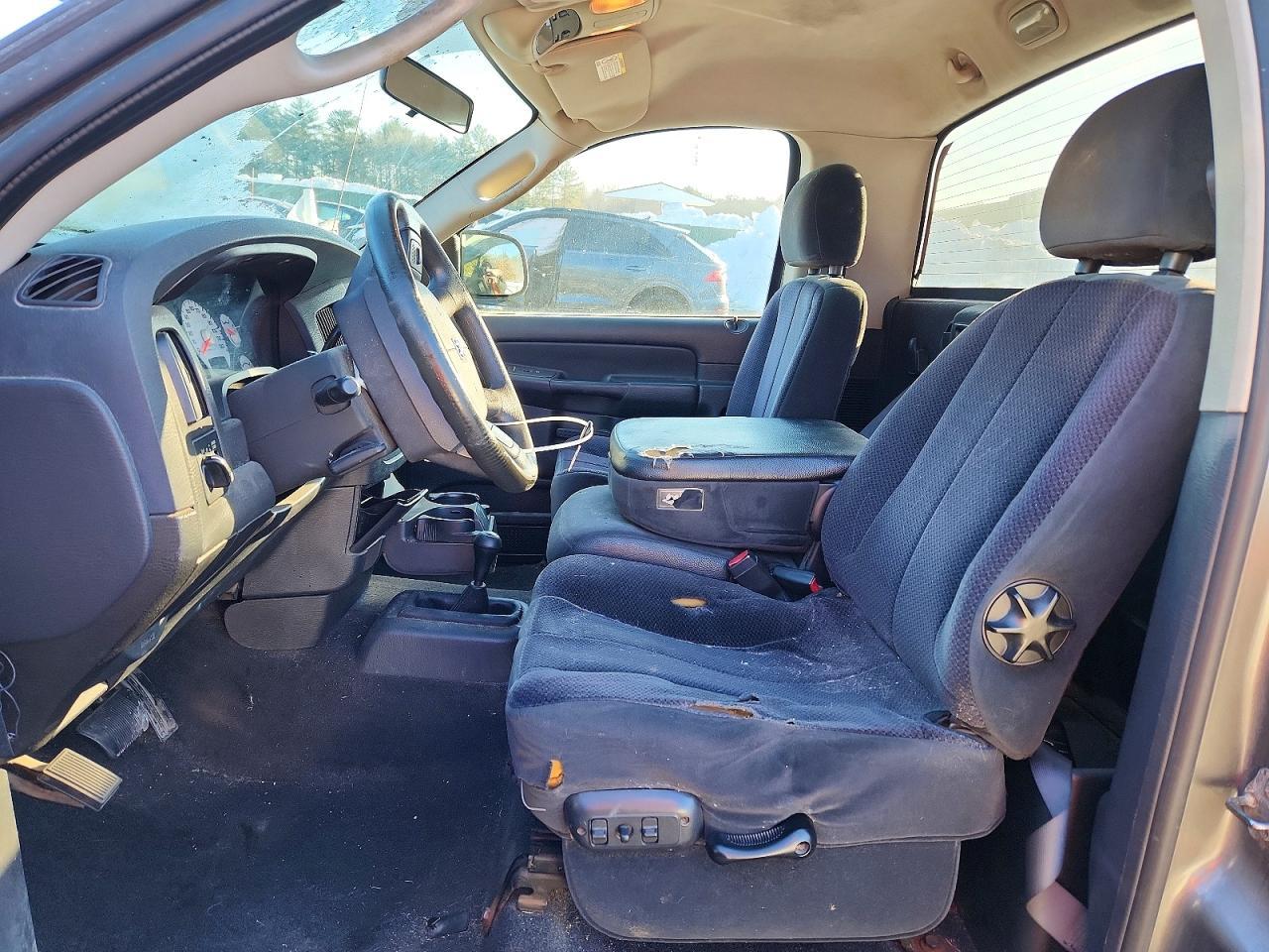 2005 Dodge Ram 1500 St - Фото 7