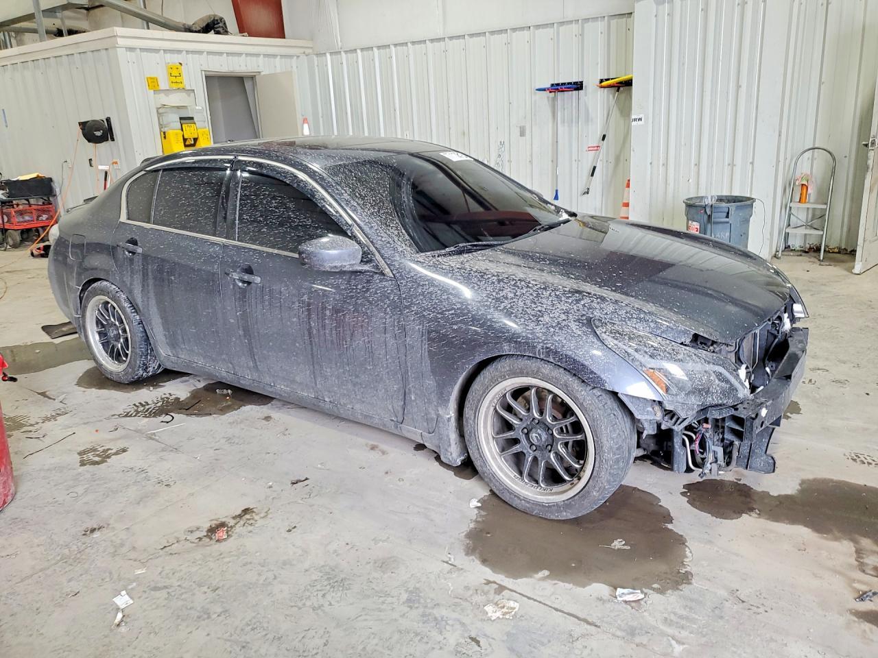 2009 Infiniti G37 - Image 4