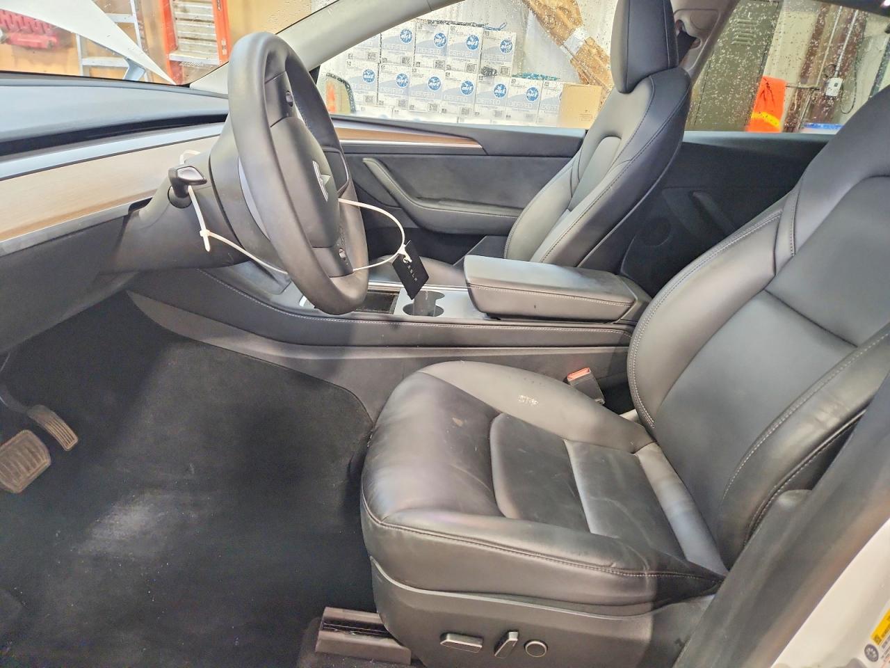 2023 Tesla Model Y - Image 7