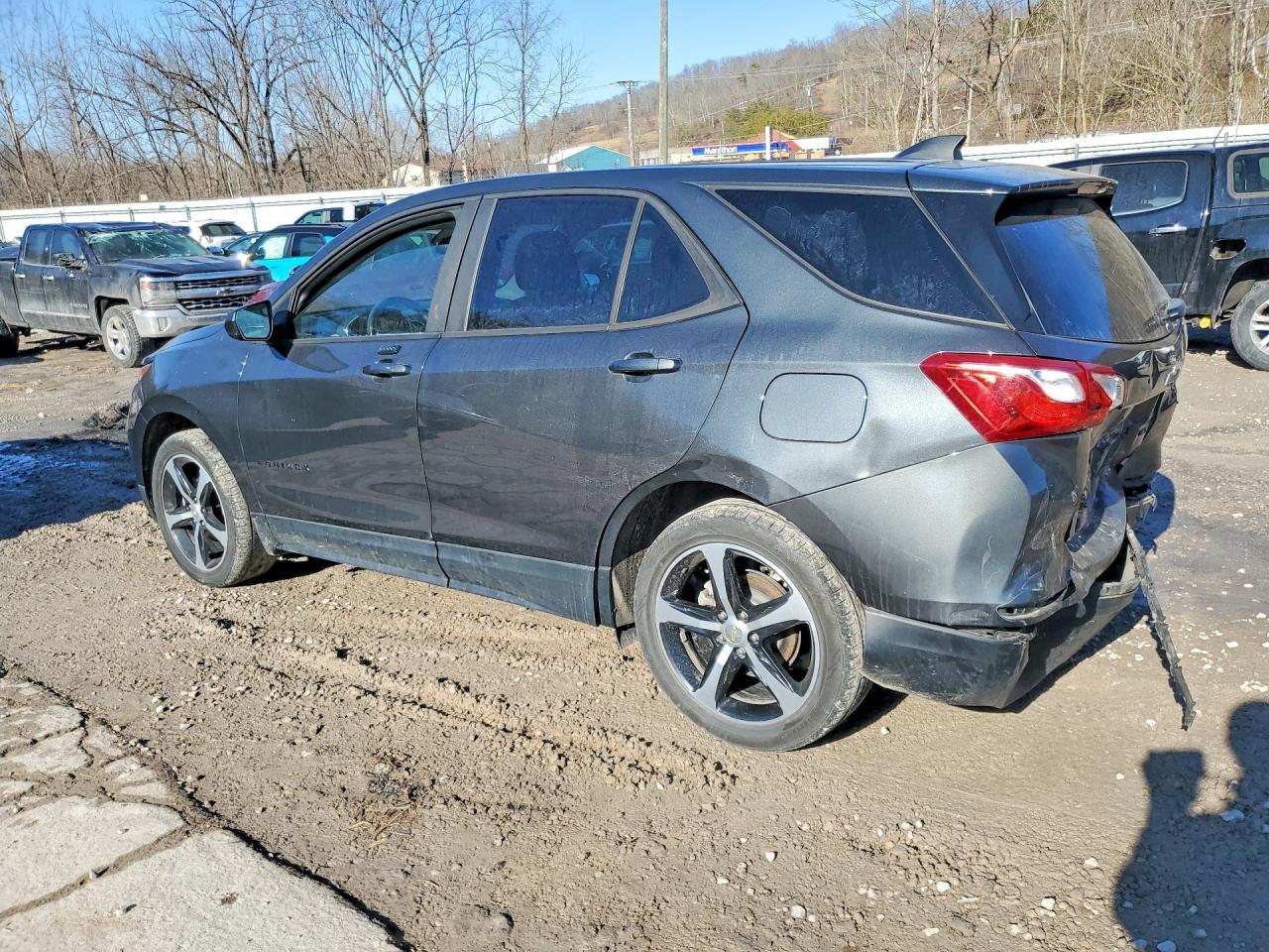2021 Chevrolet Equinox - Фото 2