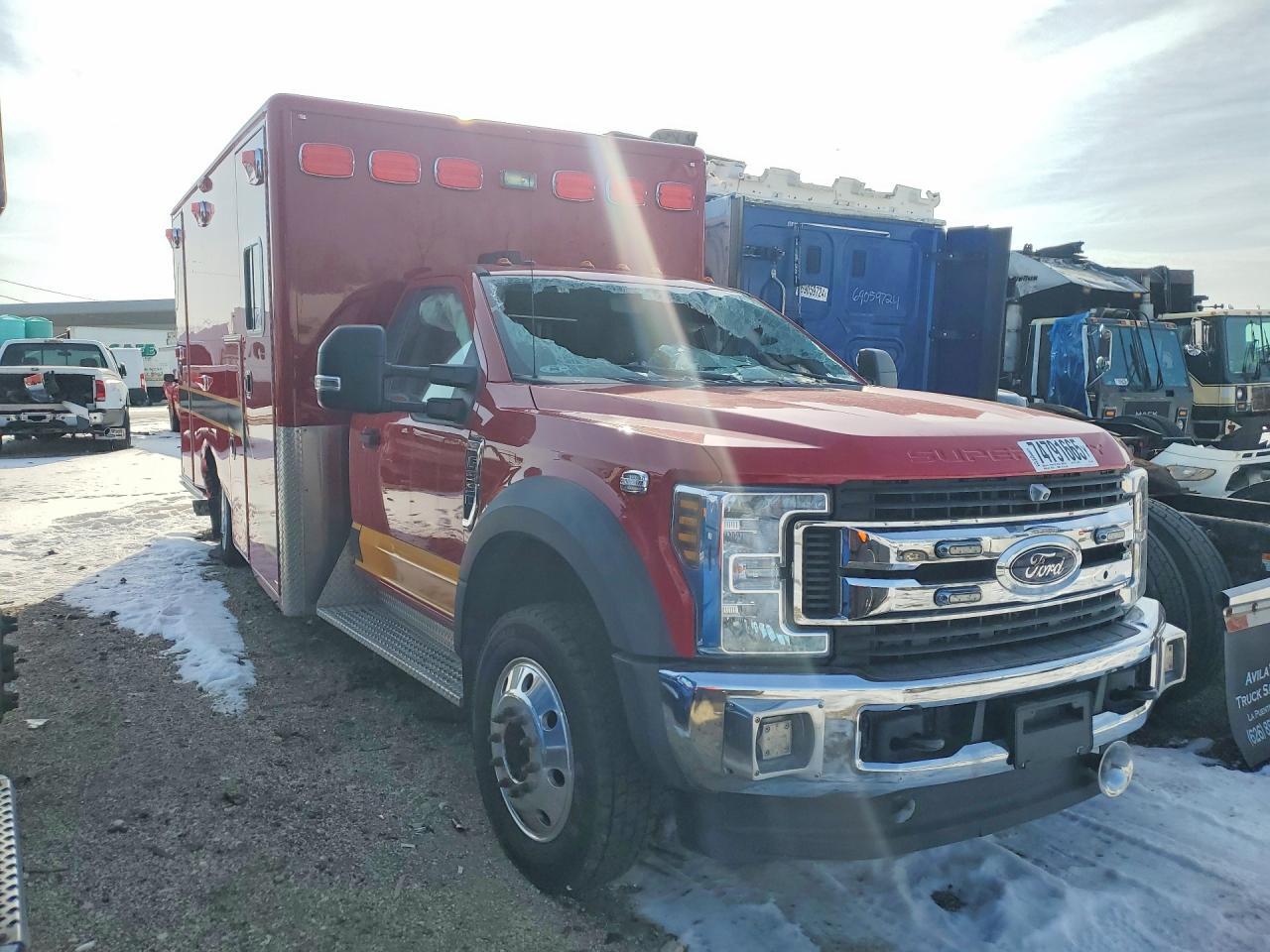 2019 Ford F550 - Фото 4