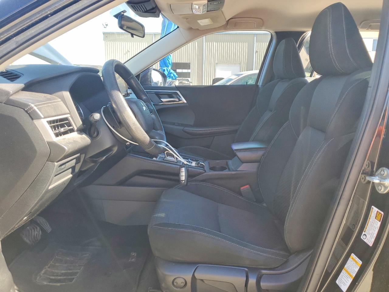 2022 Mitsubishi Outlander Es - Фото 7