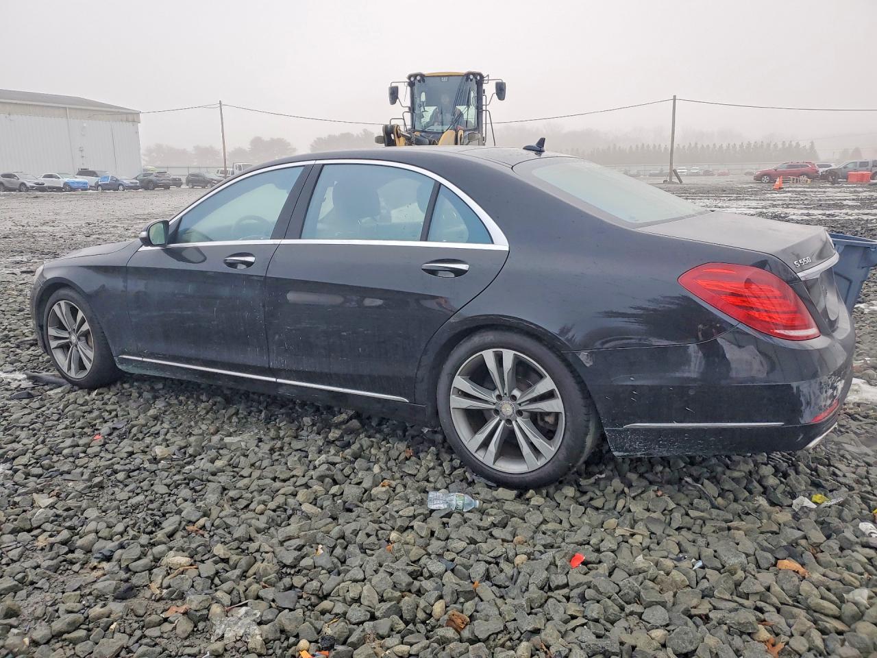 2015 Mercedes-Benz S 550 4Matic - Image 2