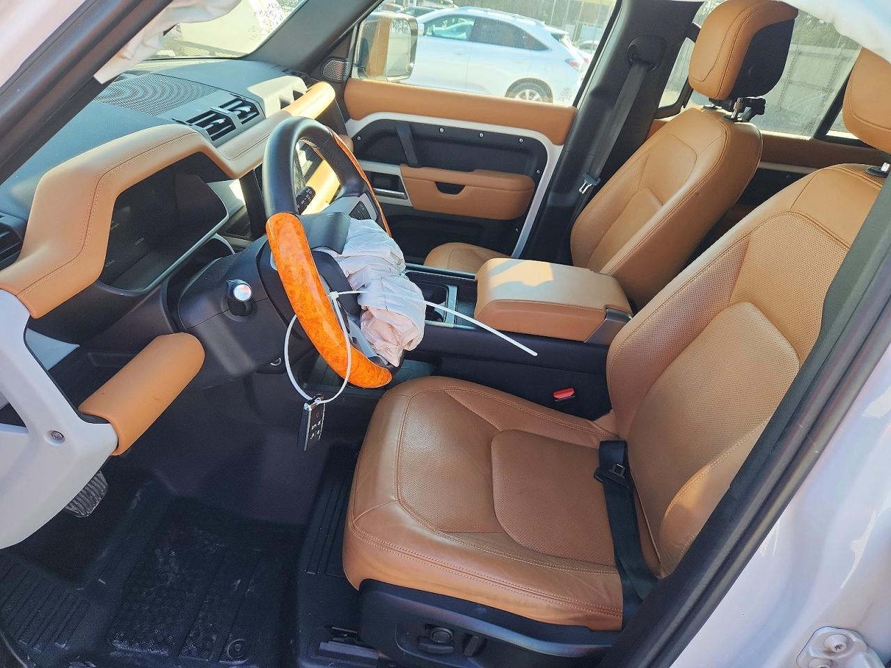 2024 Land Rover Defender 110 S - Фото 7